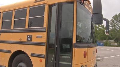 Independent bus drivers sign contracts with Hamilton Co. school board ...