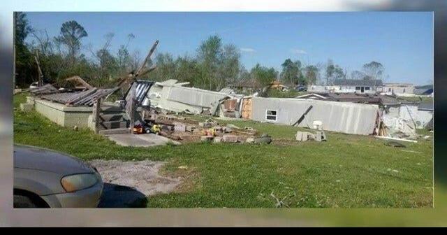 Update Ooltewah Family Survives Tornado After Being Tossed Around In Mobile Home What S Trending Local3news Com