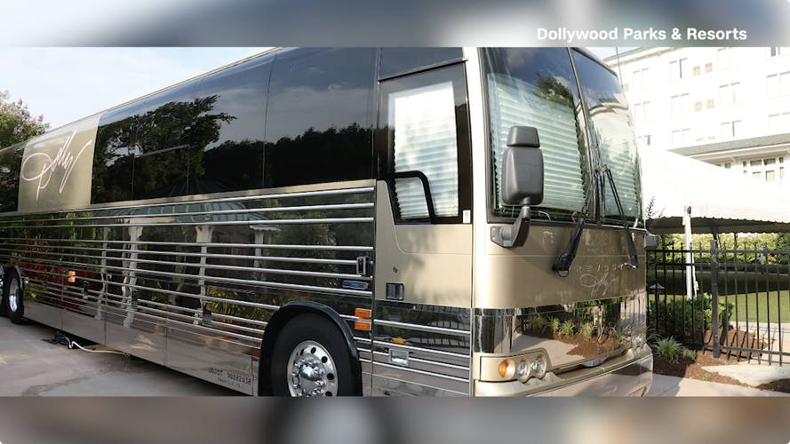 Dolly Parton's Tour bus exterior