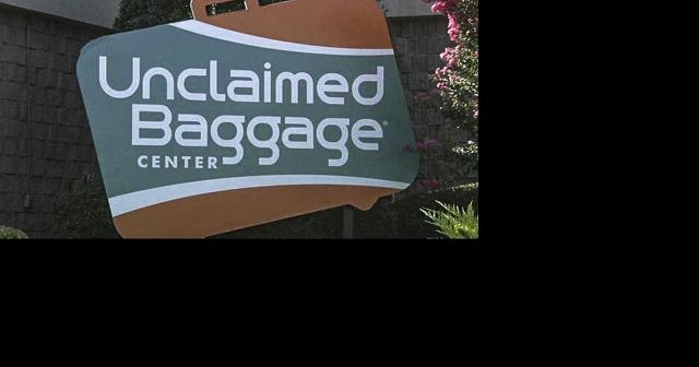 'Unclaimed Baggage' donates hundreds of eyeglasses recovered from lost luggage - Vimarsana News