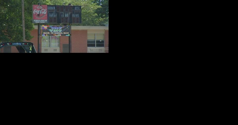 Marion County mom claims school failed to take action against students for threats - Vimarsana News