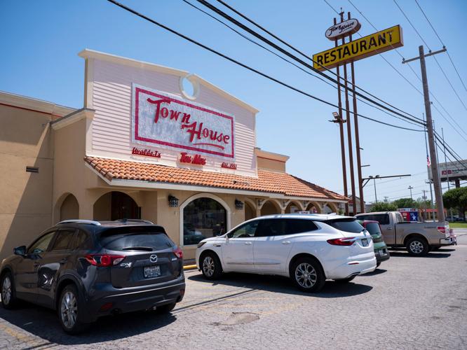 At their beloved Town House restaurant, the bereaved of Uvalde find little comfort