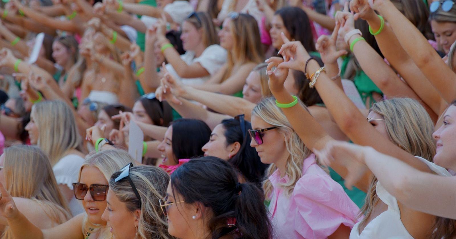 'Bama Rush' takes us into the world of Southern sorority fashion and hierarchies | Local News - Vimarsana News