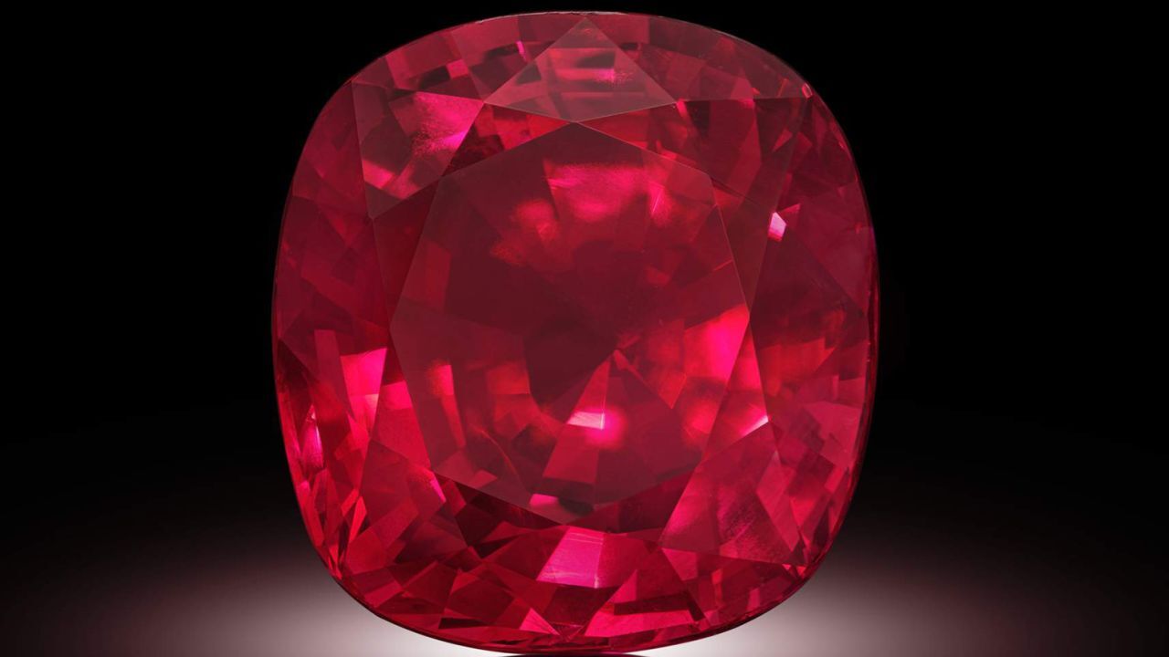 Largest ruby ever to come to auction sells for record-breaking $34.8 million, Regional/National Headlines