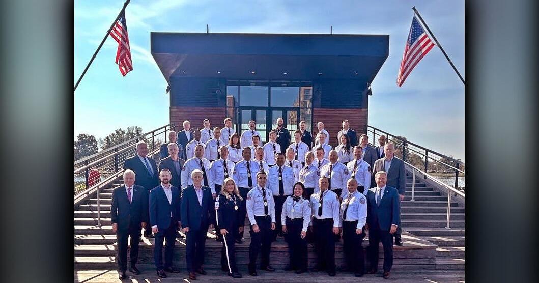 Making A Difference Two Local Paramedics Receive National Recognition