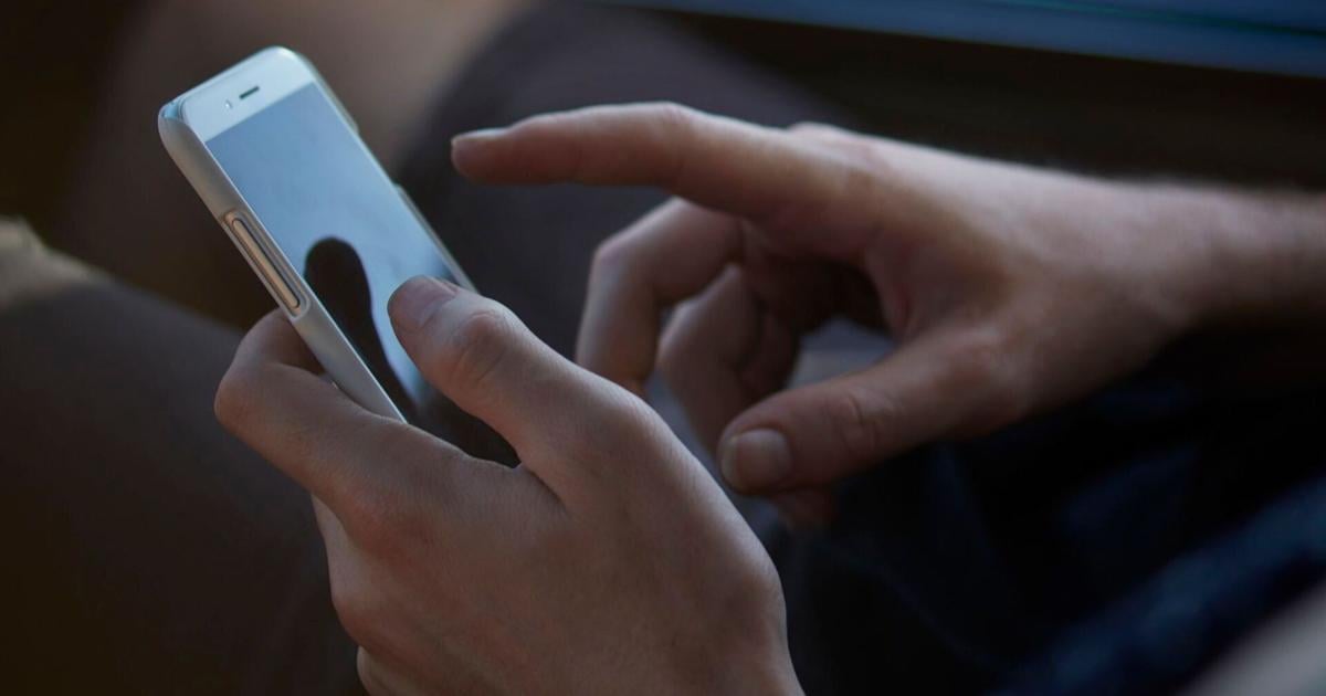 WHAT THE TECH? Heat and phones