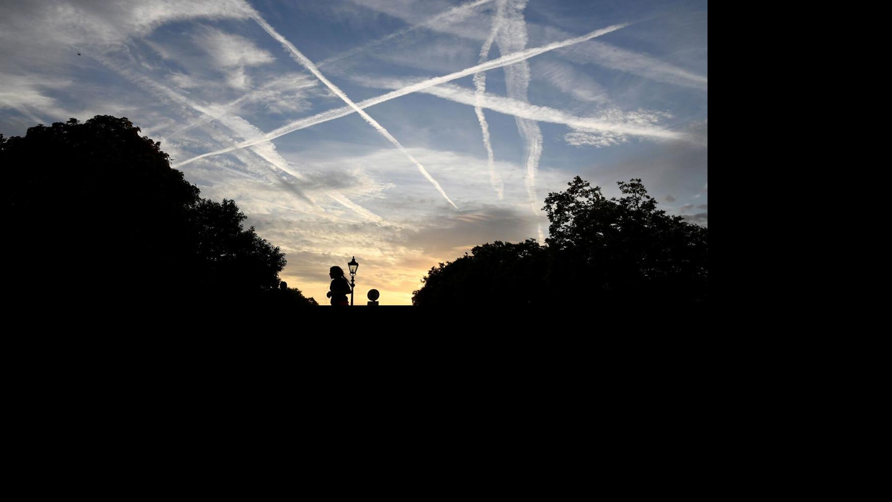 Debunking the Chemtrails Conspiracy Theory | Regional/National Headlines |  local3news.com, image size:1396x786