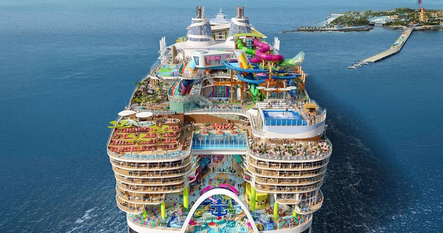 Why this viral photo of the world's largest cruise ship is polarizing opinion | Regional/National Headlines - Vimarsana News