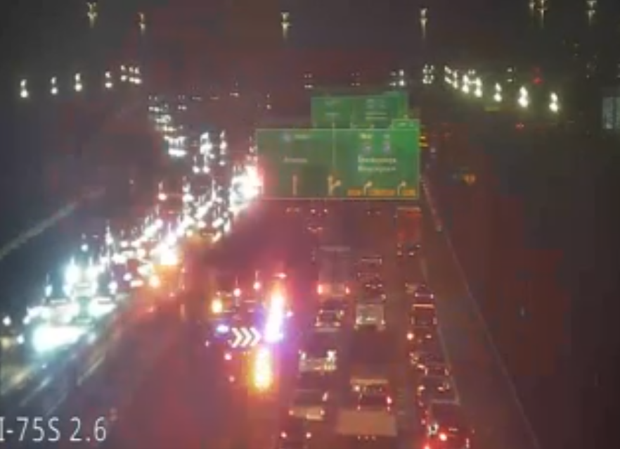 TRAFFIC ALERT: Lanes reopen following vehicle fire on I-75 in Hamilton ...