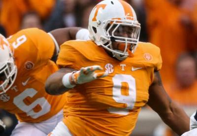 Derek Barnett named SEC defensive lineman of the week