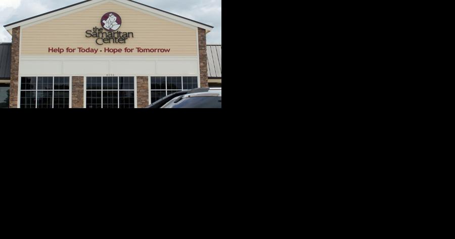 MAKING A DIFFERENCE: Collegedale students hit the streets for food drive - Vimarsana News
