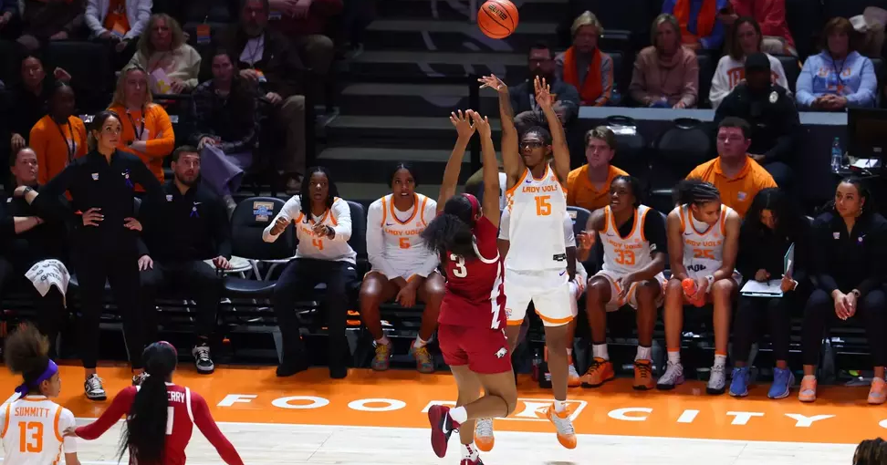 #20 Tennessee Lady Vols stay perfect in SEC play with 85-50 win over Arkansas Razorbacks