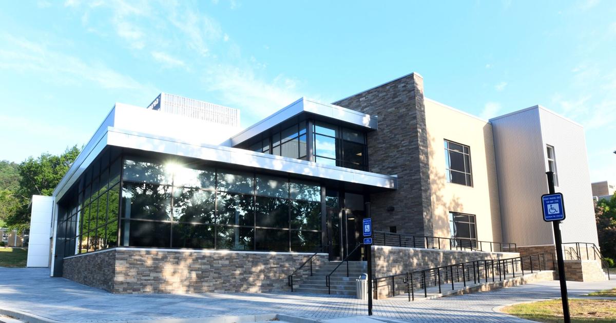 Dalton State’s school of business remains among top business schools Dalton State’s school of business remains among top business schools