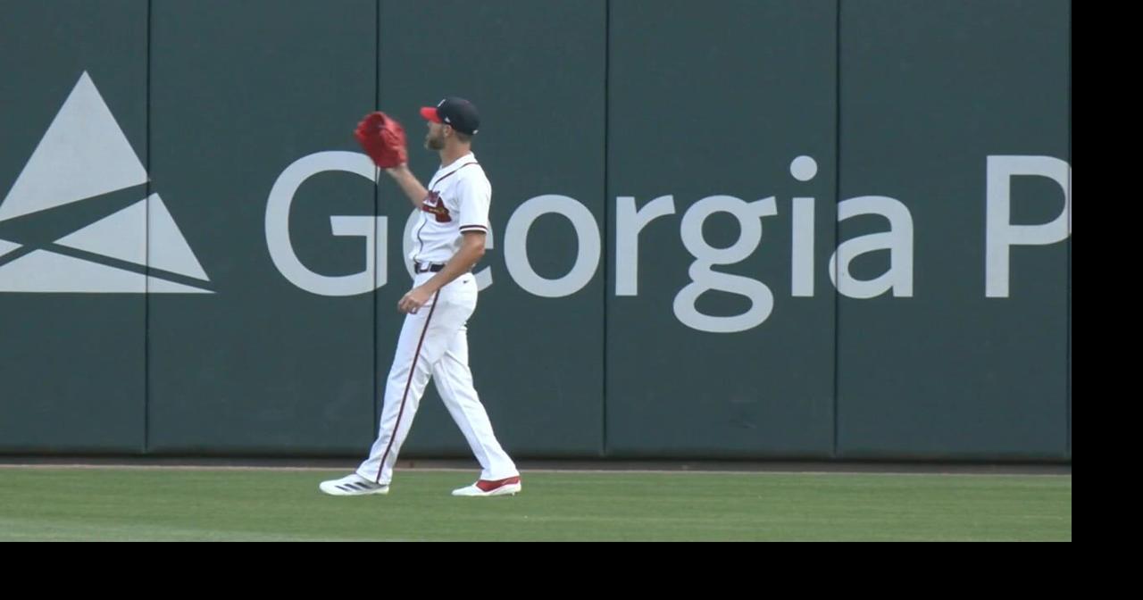 Chris Sale pitches gem as Atlanta Braves shut out Kansas City Royals 6-0 in season-opener