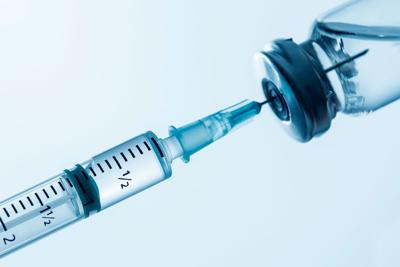 what's the difference in semaglutide and tirzepatide Semaglutide vs Tirzepatide, which is better for you?