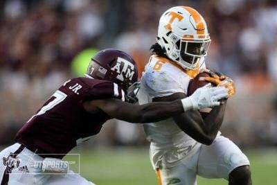 NFL ROY Alvin Kamara hosts camp in Chattanooga