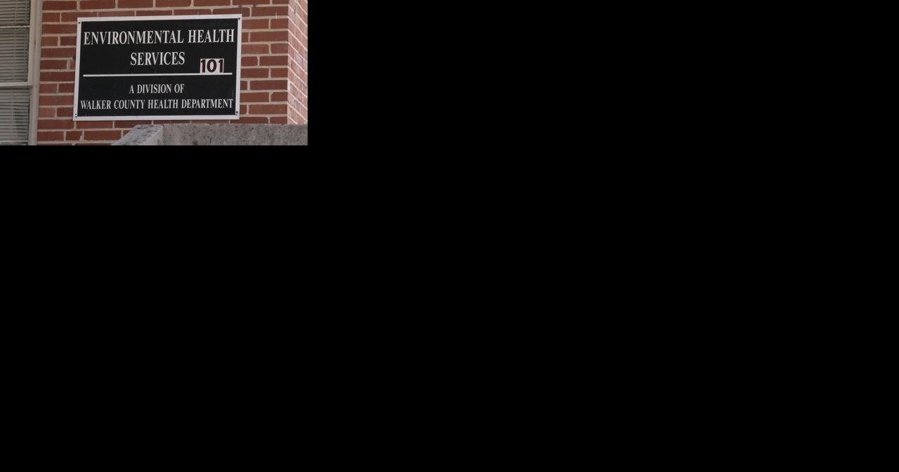 Tenants in Lafayette complain of mold after falling through apartment floor - Vimarsana News