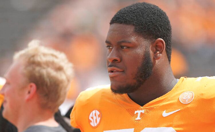 Chiefs Trey Smith could become 40th Tennessee Volunteer to win