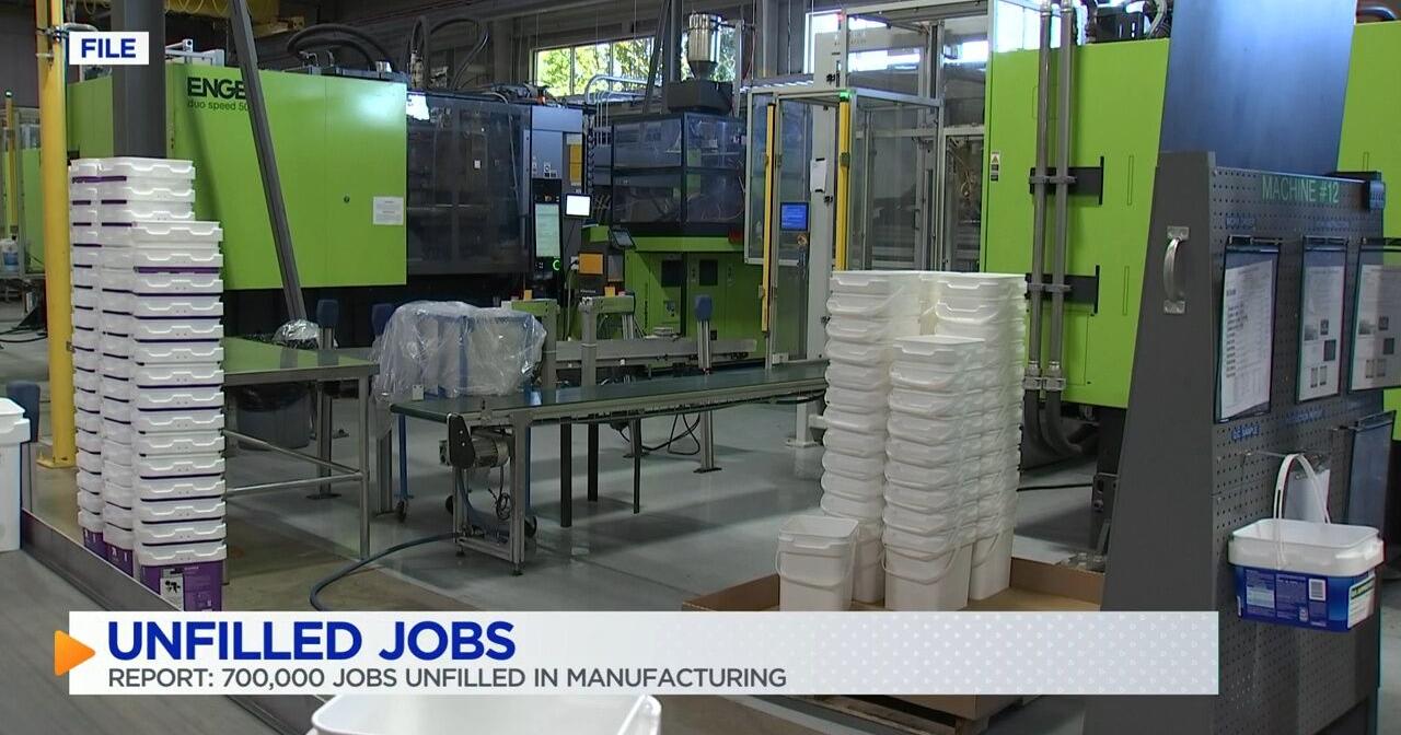 Report: 700,000 manufacturing jobs are unfilled - Vimarsana News