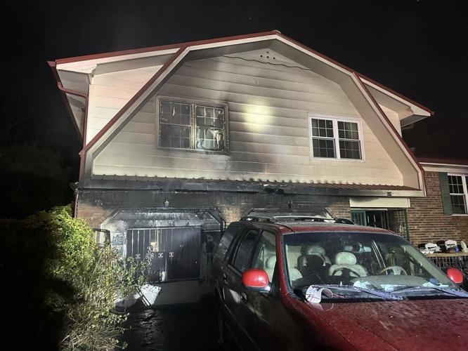 Homeowner safely evacuates Thursday night house fire | Local News ...