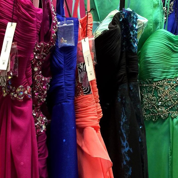 online prom dress shopping fails Customers share the epic fashion fails after shopping online