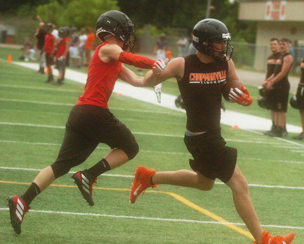 0623_FootballPicsCha_59836.JPG