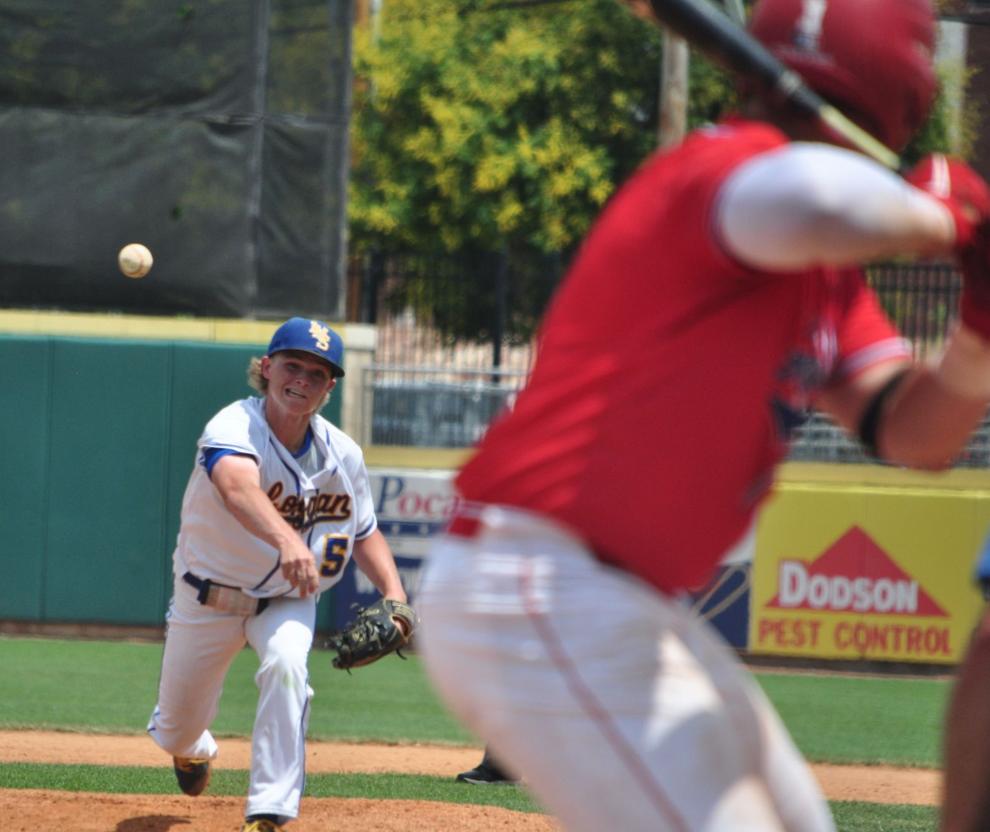 20210630loglogan hoover game Chad pitches