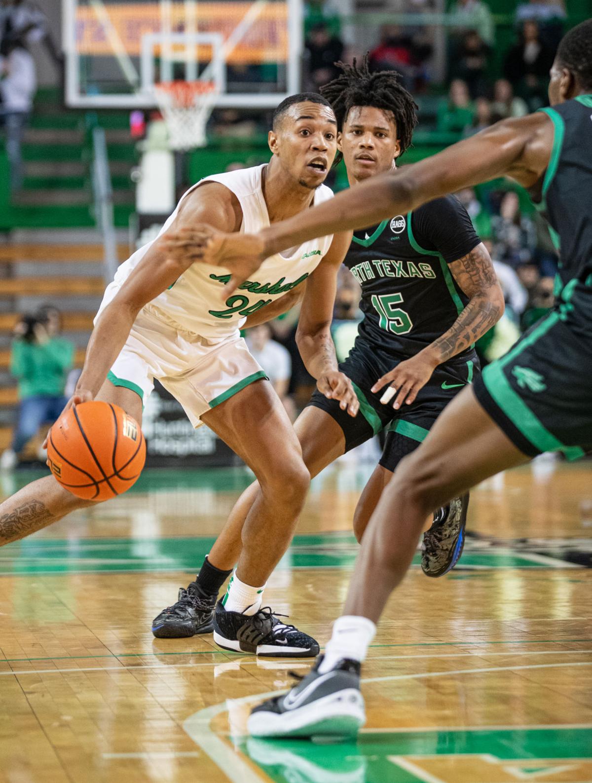 20220114 mu basketball 14.jpg