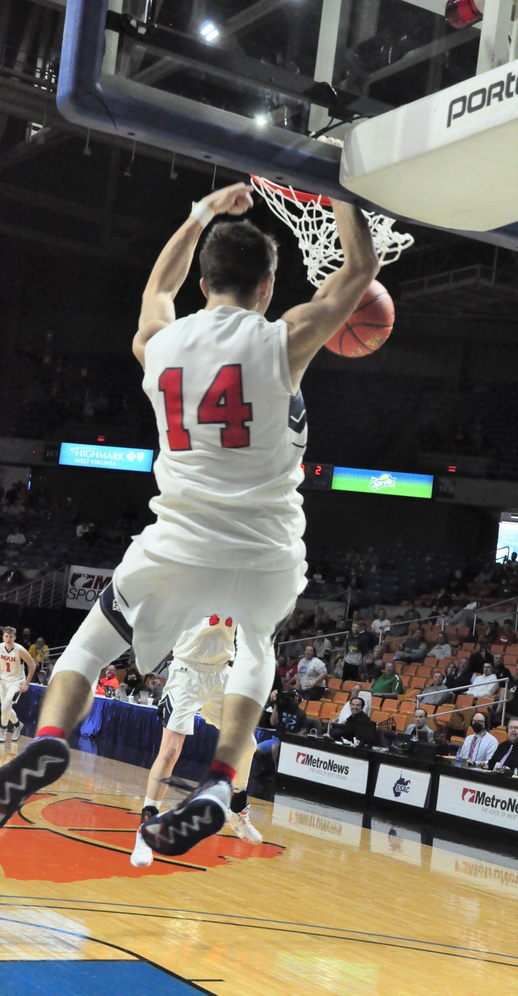 Man PC Austin Ball game clinching dunk