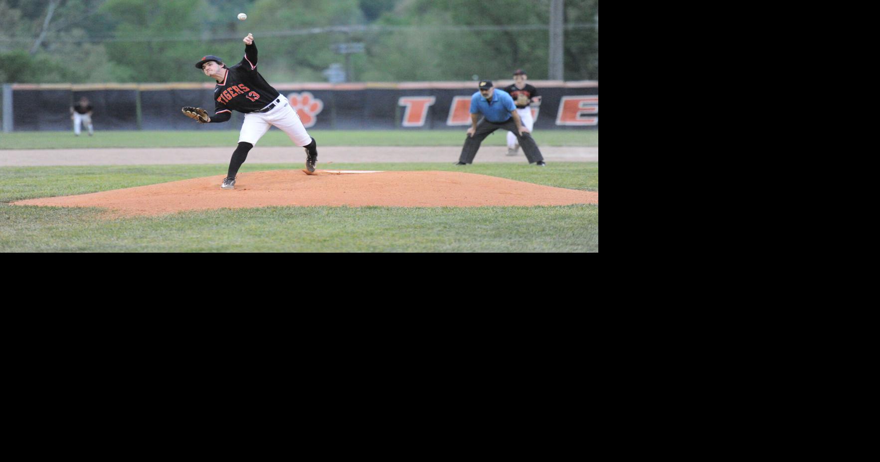 Tigers baseball shuts out Wayne 7-0 in 