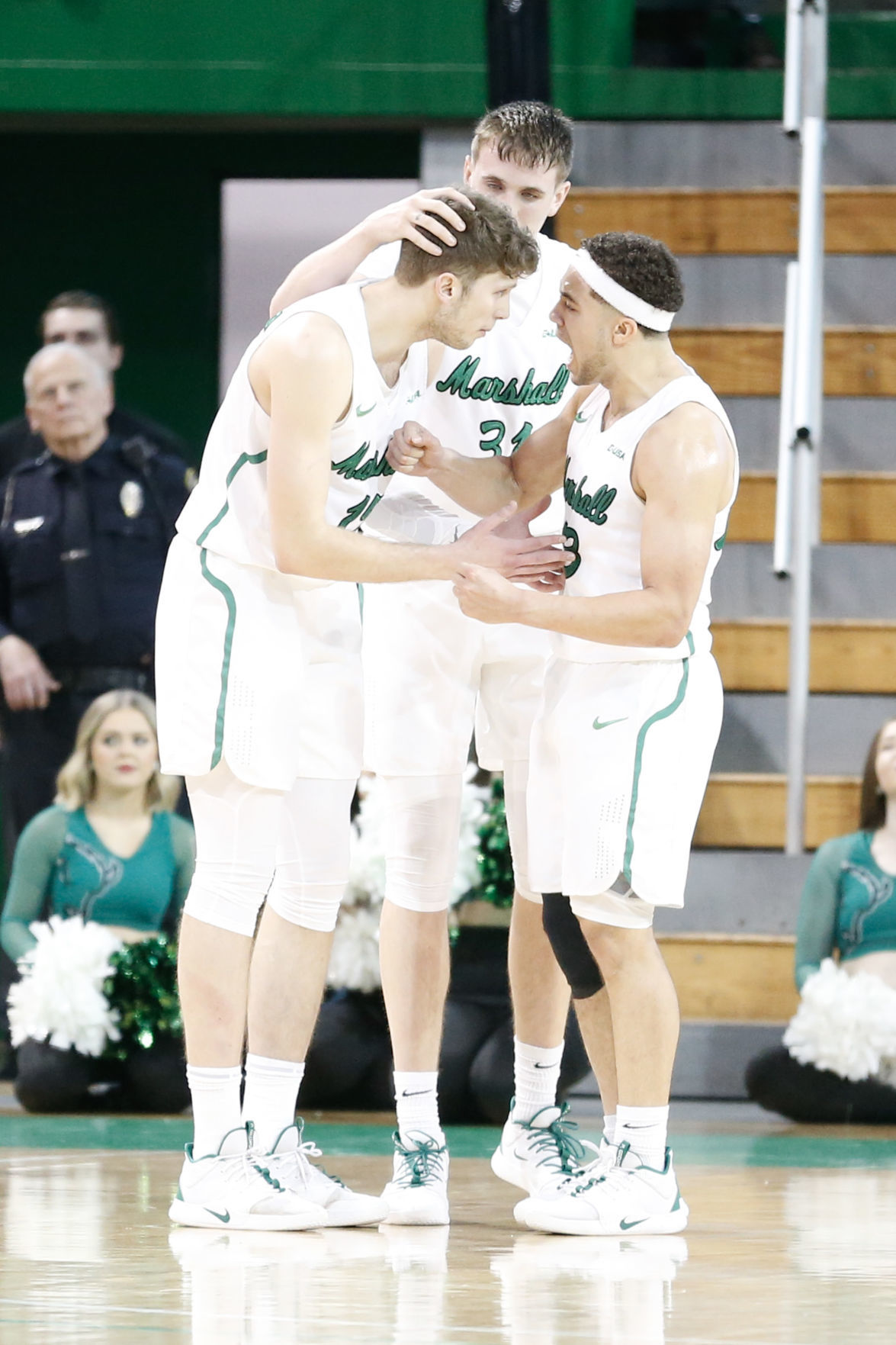 2020_0209_muhoops