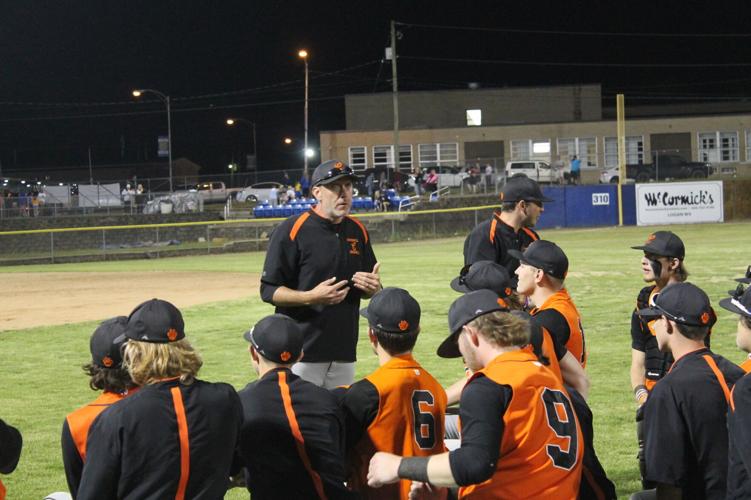 Josh Rakes No. 2 Tigers claw top-ranked Logan, 9-3 | Sports | loganbanner.com