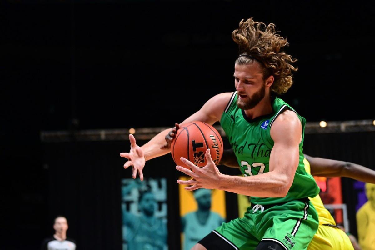Williams Elmores Lead Herd That Past Peoria All Stars 80 65 At