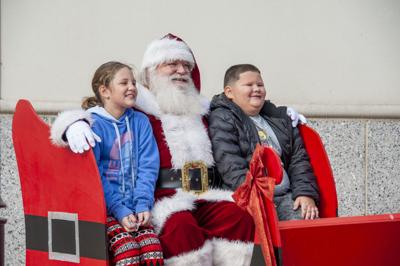Logan Ohio Christmas Parade 2022 City Announces Upcoming Christmas Events | News | Loganbanner.com