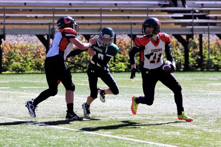 MIDDLE SCHOOL FOOTBALL Man wins 2022 Black Diamond Conference