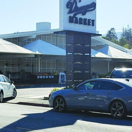 Los Altos Draeger still going strong despite East Bay shutter | News