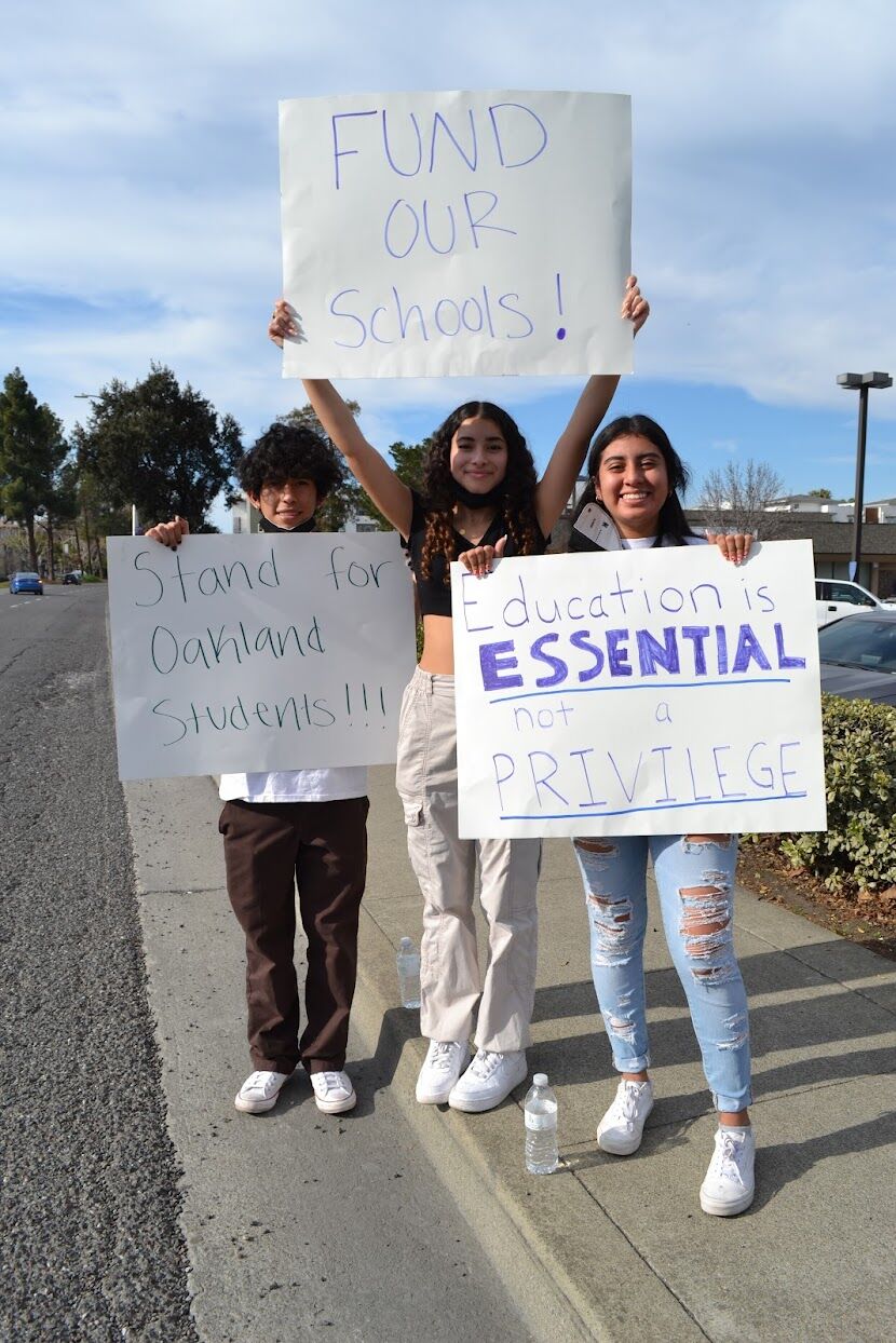 La Jolla Cluster parents protest continued school closures - La