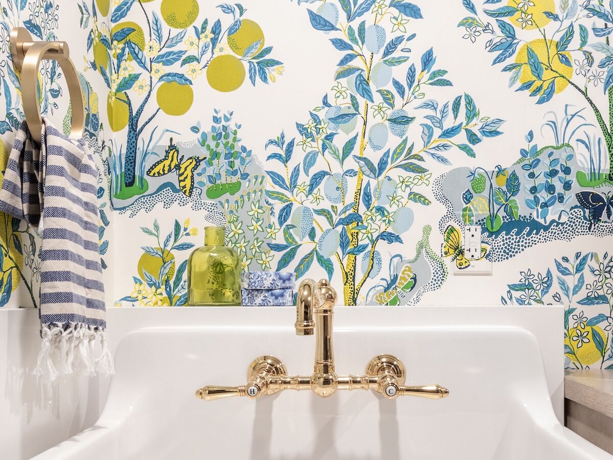 Heres some sunny schuspiration Our JosefFrank Citrus Garden print  paired with Zanzibar Trellis and our Nic  Florida decor Citrus garden  Kitchen keeping room