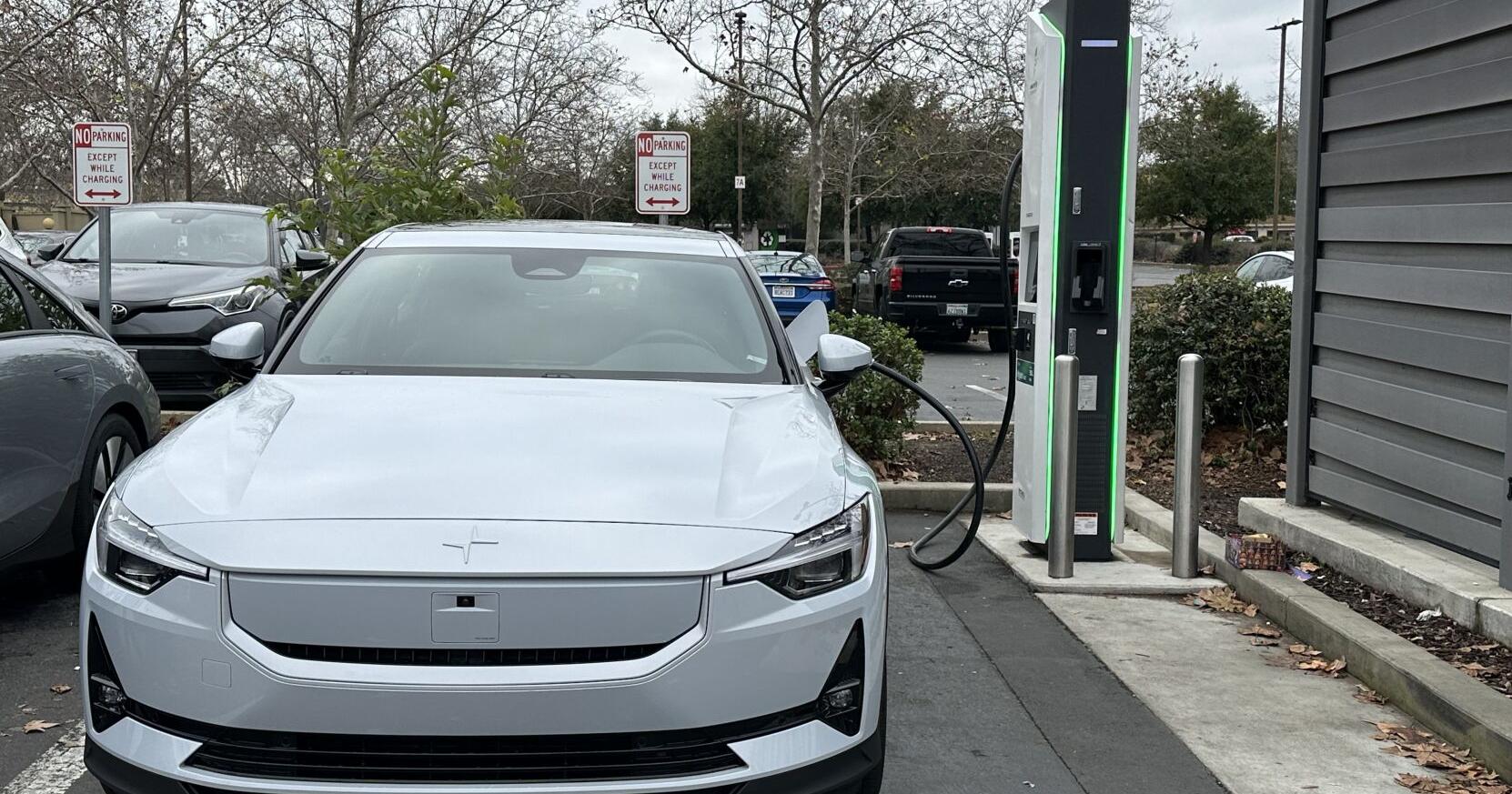 2024 Polestar 2 struggles to match features of Tesla Model 3 - Vimarsana News