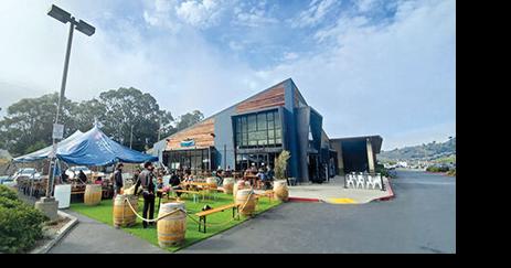 Day trip: Pacifica's taprooms offer laid-back vibe, inventive pedigree | Food & Wine - Vimarsana News