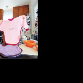 Laid-off Los Altos mom builds baby-bib biz | Archives | losaltosonline.com