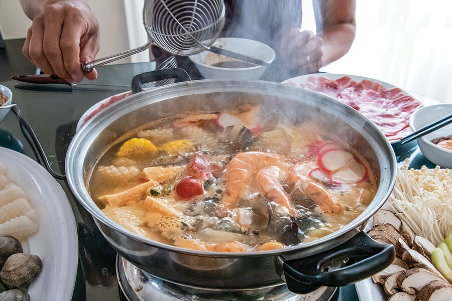 Hot Pot for Two — COOKING WITH THE PAN