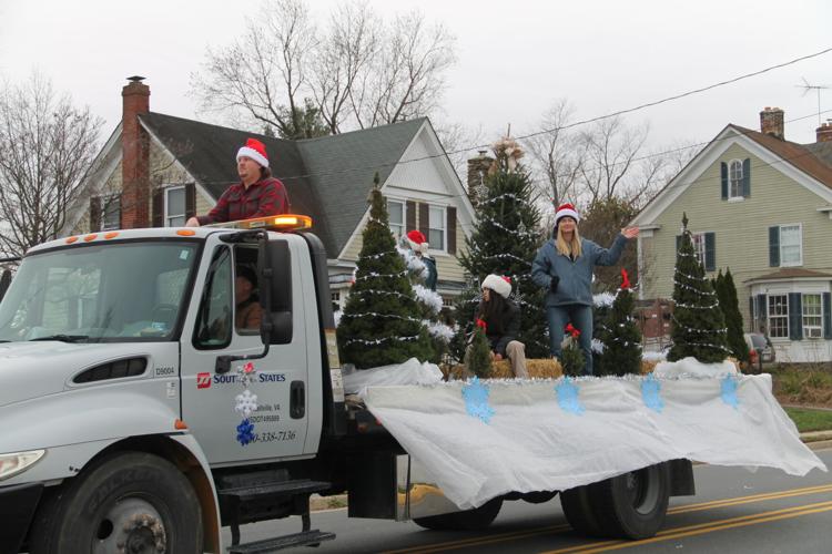 PHOTOS Christmastime comes to Purcellville News