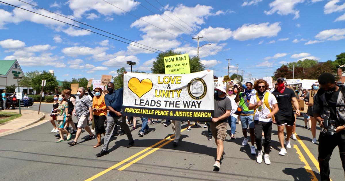 Update More Than 1 000 March In Purcellville In Support Of Black Lives Matter Movement News Loudountimes Com Update More Than 1 000 March In Purcellville In Support Of Black Lives Matter Movement News Loudountimes Com