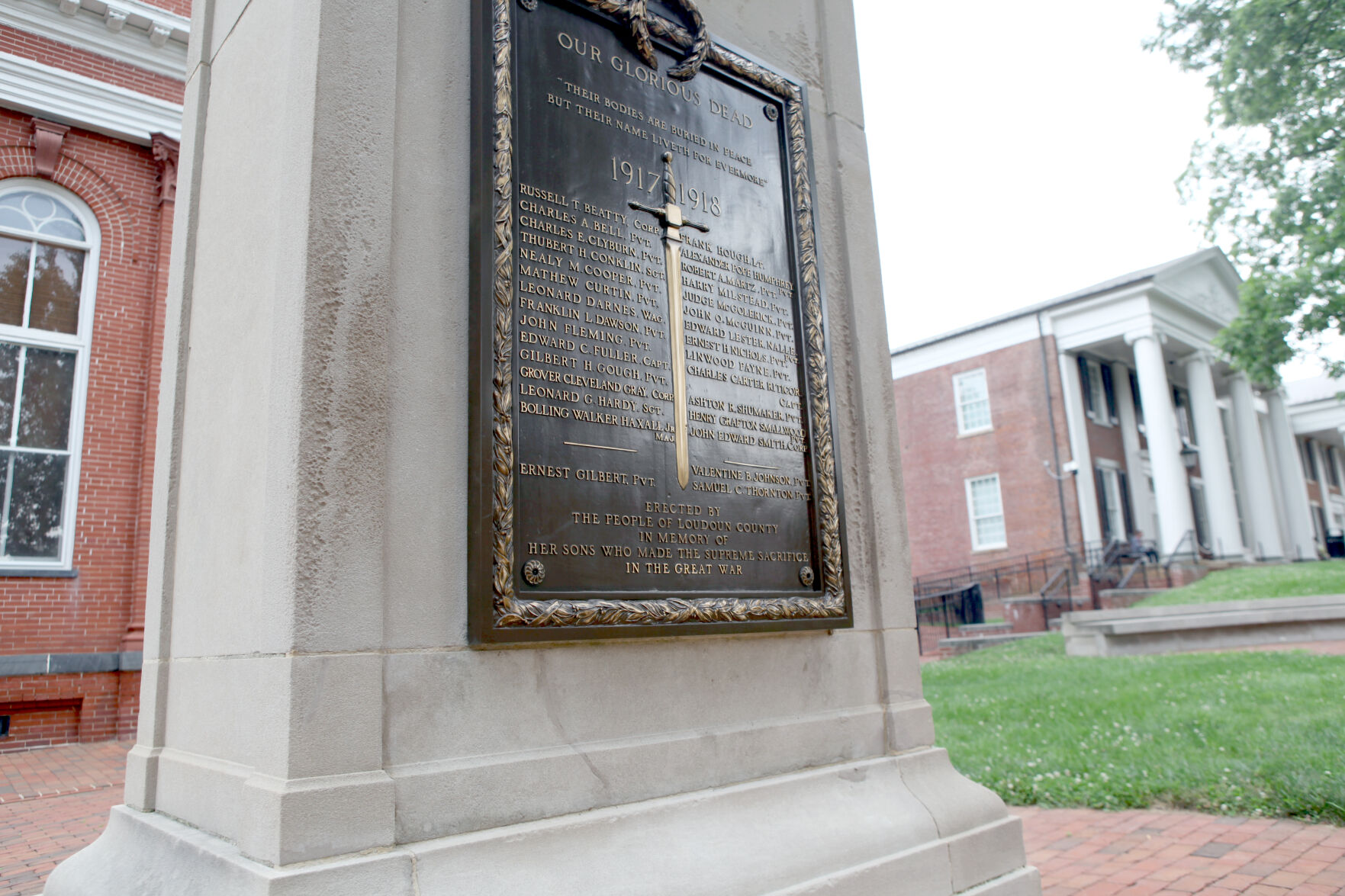 White and Black soldiers are segregated on Loudoun County's World