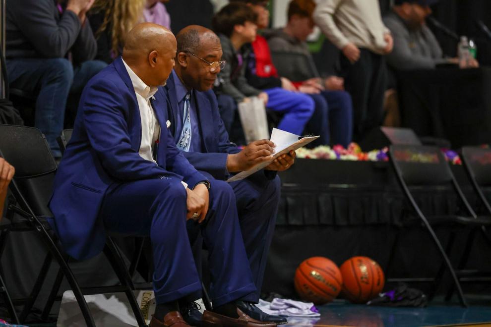 Lewis to serve as Vipers' interim head coach after Corporal resigns
