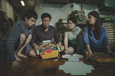 Review Parasite Is A Wickedly Funny Unexpectedly Twisted Parable Entertainment Loudountimes Com