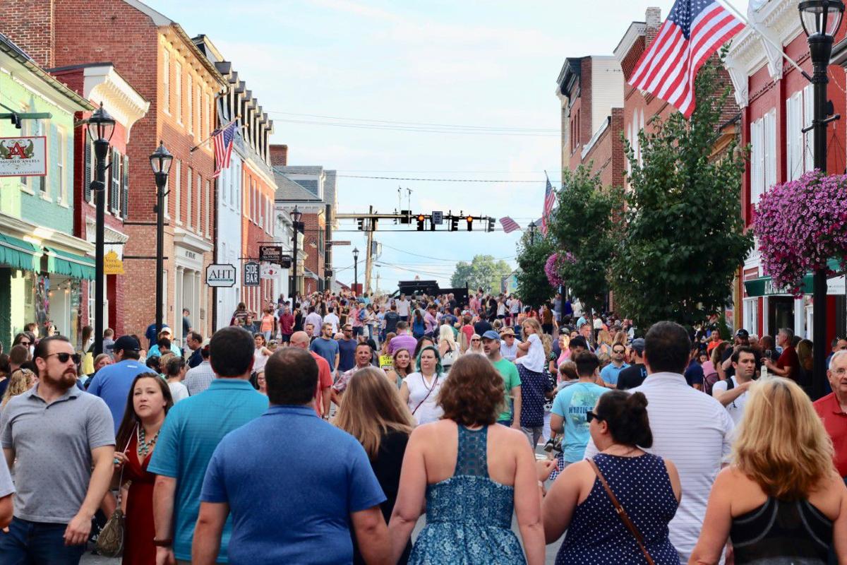 Leesburg Town Council hashes out noise ordinance; Friday and Saturday