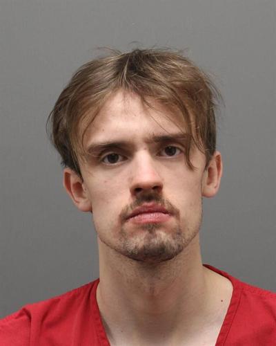 Court records: Hamilton man accused of killing father with axe Cops