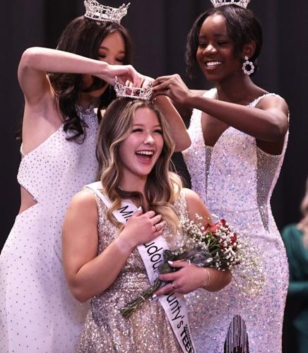 Local women crowned Miss Loudoun County, Miss Loudoun County Outstanding  Teen | News 